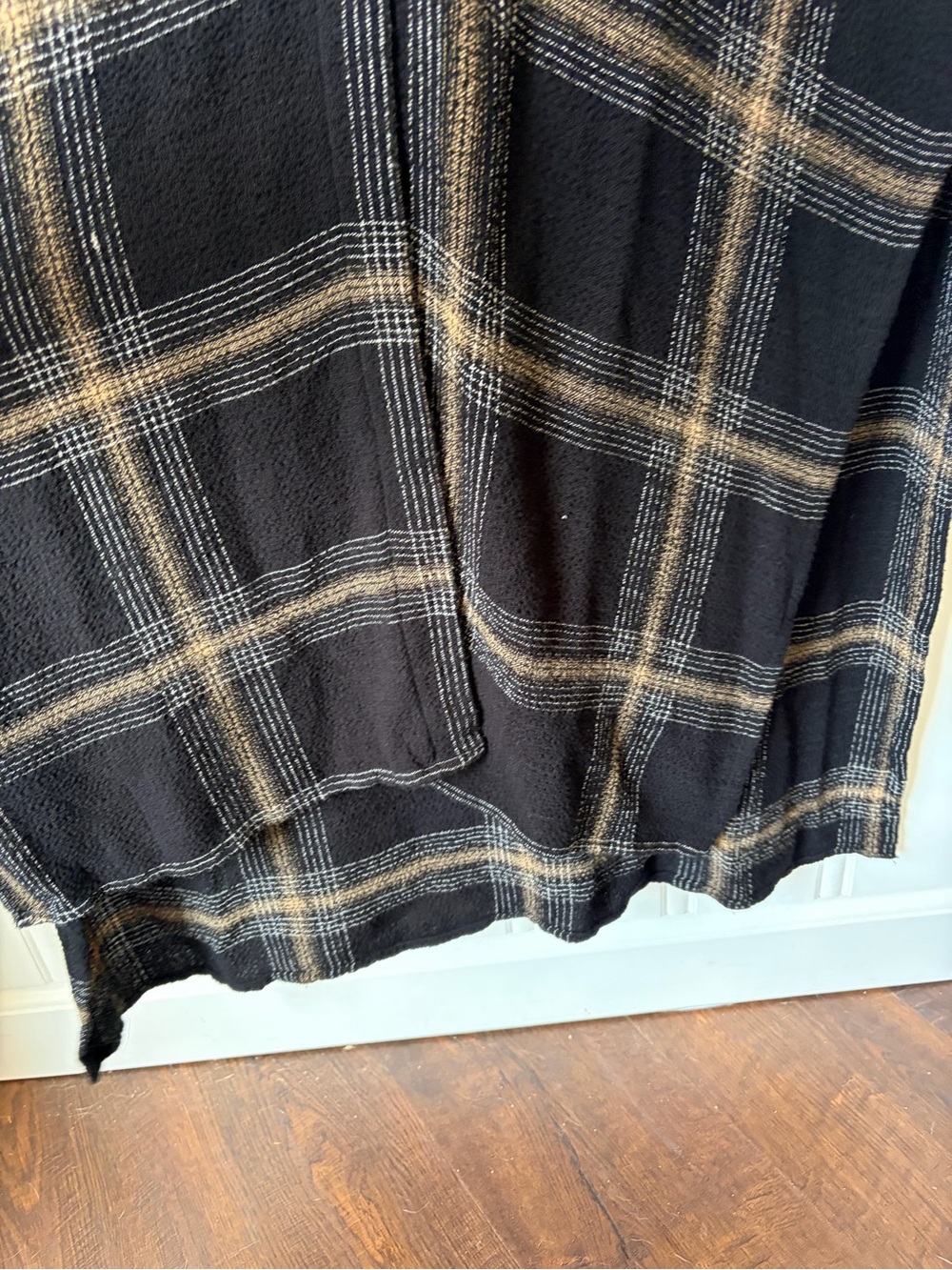 Cloth & Stone Plaid Midi Shirt Dress Black Tan Oversized Boho Minimalist Small - Picture 3 of 8